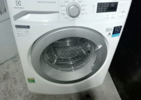 Nút Bấm Máy Giặt Bị Liệt? Nguyên Nhân Và Cách Khắc Phục