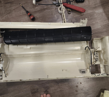 Dịch Vụ Sửa Chữa Máy Lạnh – Tại Sao Máy Lạnh Của Tôi Bị Rò Rỉ Nước?