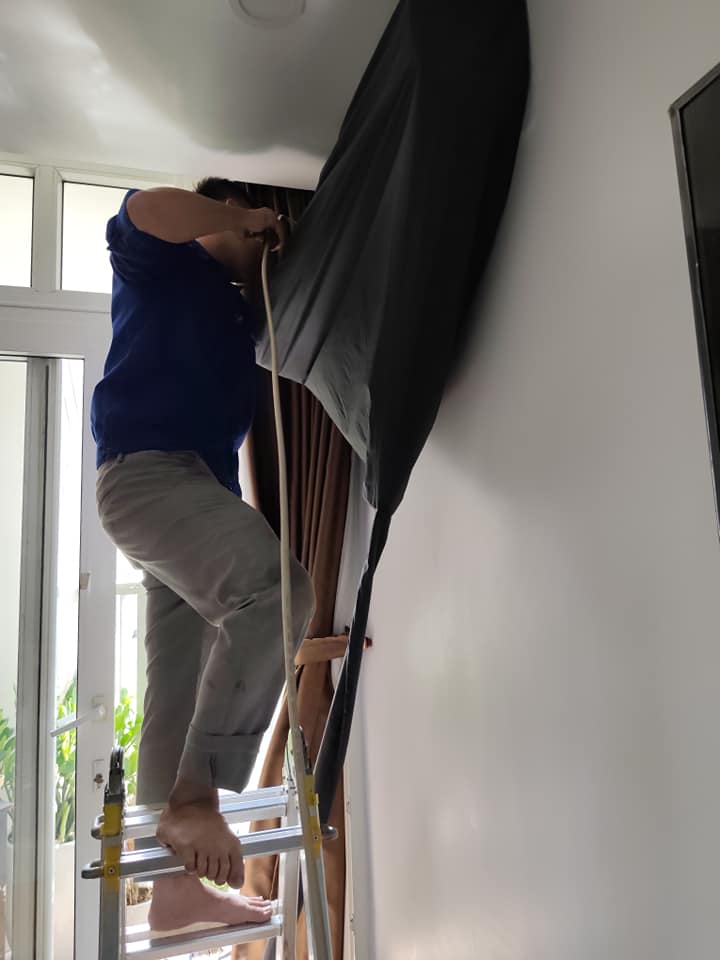 Vệ sinh máy lạnh treo tường tại chung cư